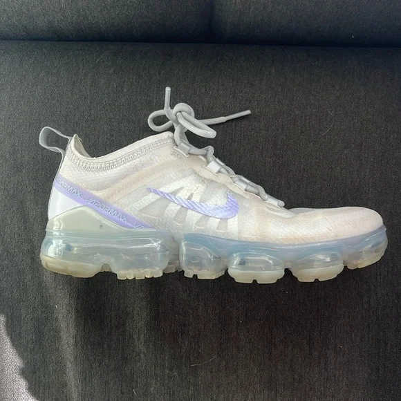 Nike VaporMax 2019 (purple & white color way) - Picture 3 of 4